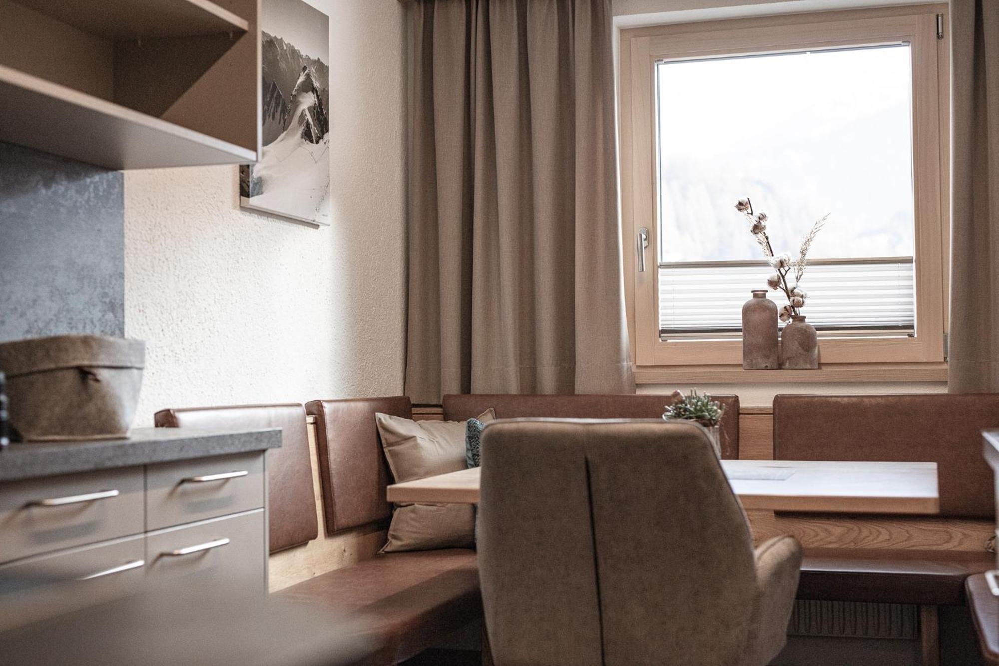 Gustls Ferienhaeusl Apartment เซิลเดน ภายนอก รูปภาพ