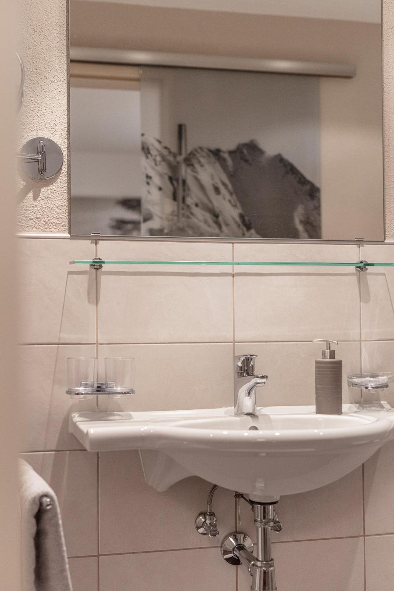 Gustls Ferienhaeusl Apartment เซิลเดน ภายนอก รูปภาพ